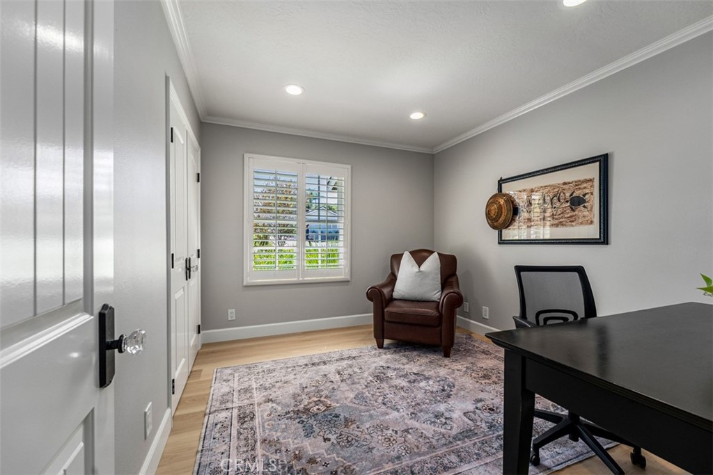 5102 Club Terrace