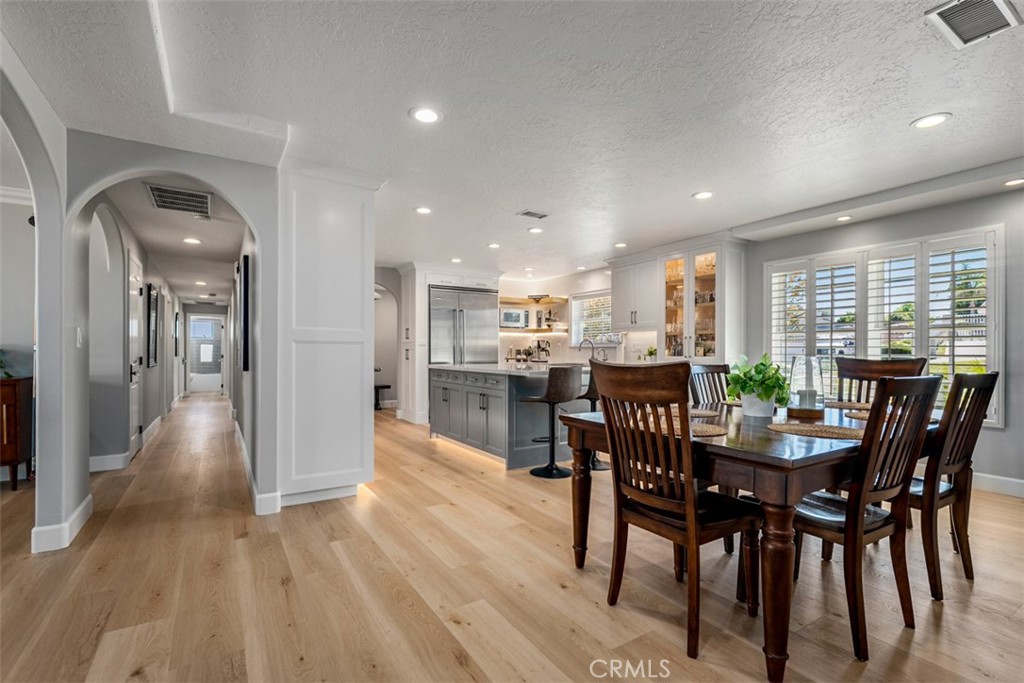 5102 Club Terrace