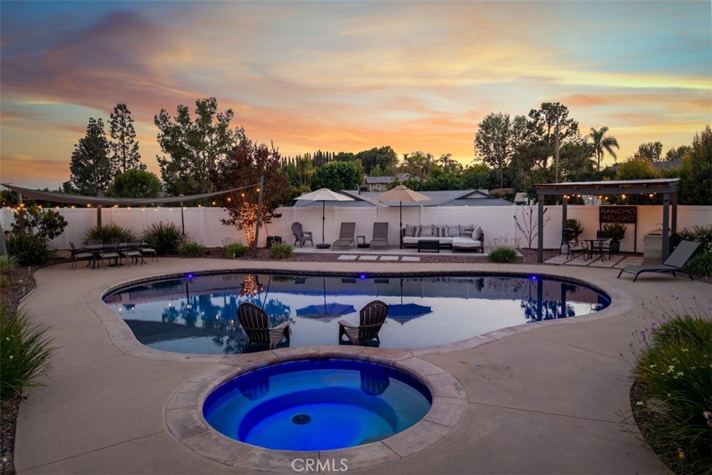 5102 Club Terrace