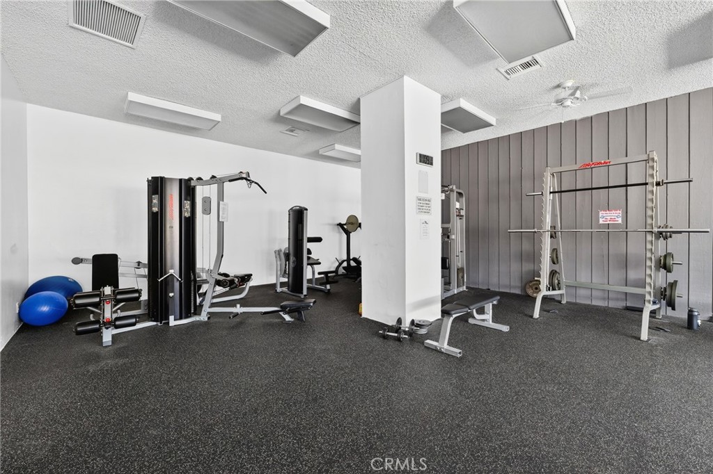 5585 E Pacific Coast Highway 171