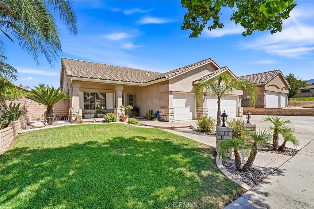 3053 Mira Vista Way