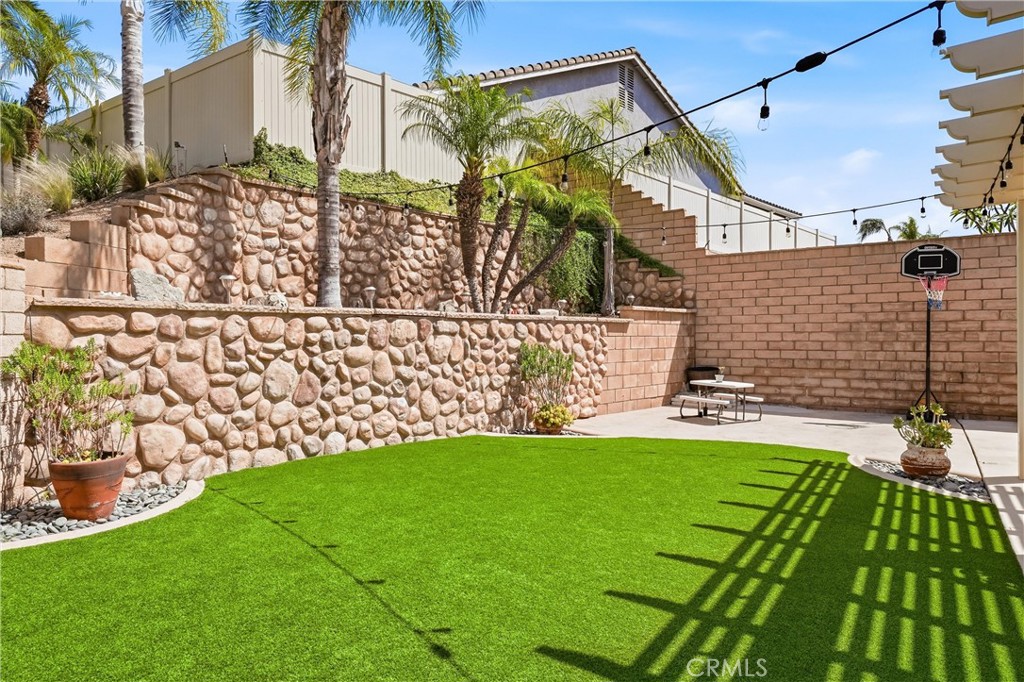 3053 Mira Vista Way
