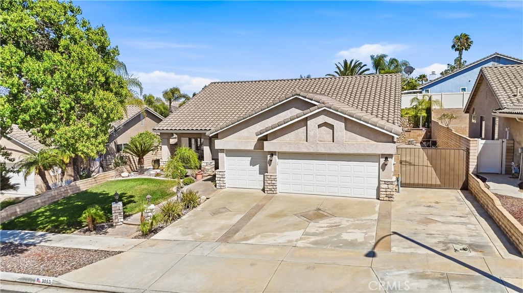 3053 Mira Vista Way
