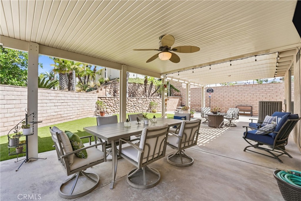3053 Mira Vista Way
