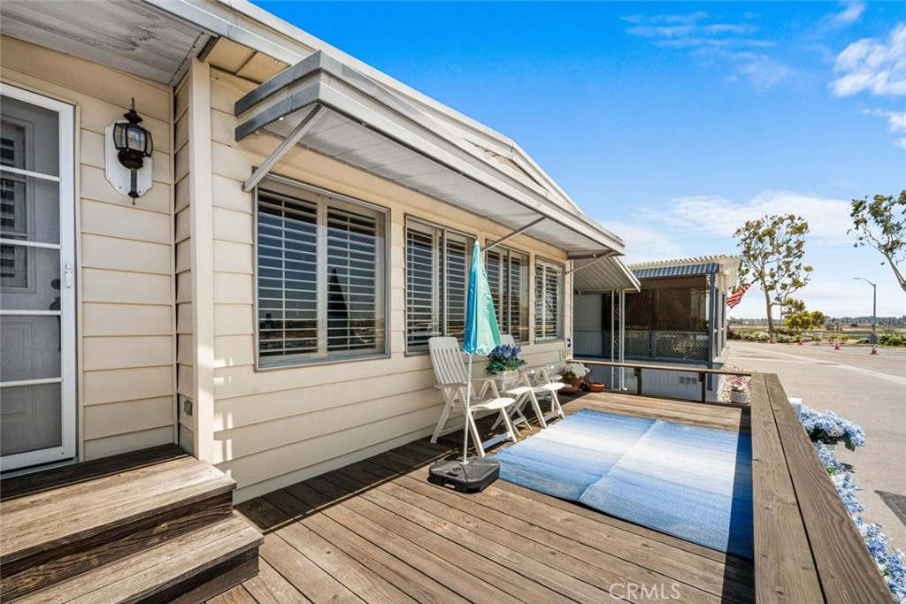6231 E NARINA VIEW Drive 203