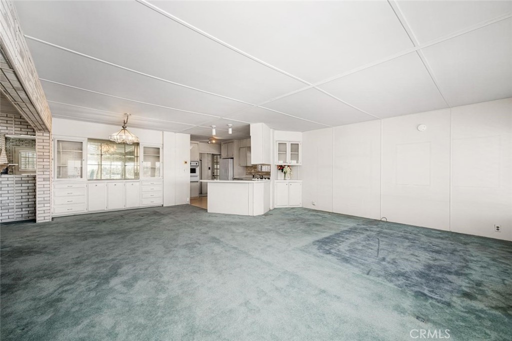 6231 E NARINA VIEW Drive 203