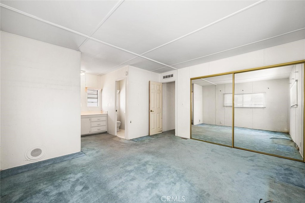 6231 E NARINA VIEW Drive 203