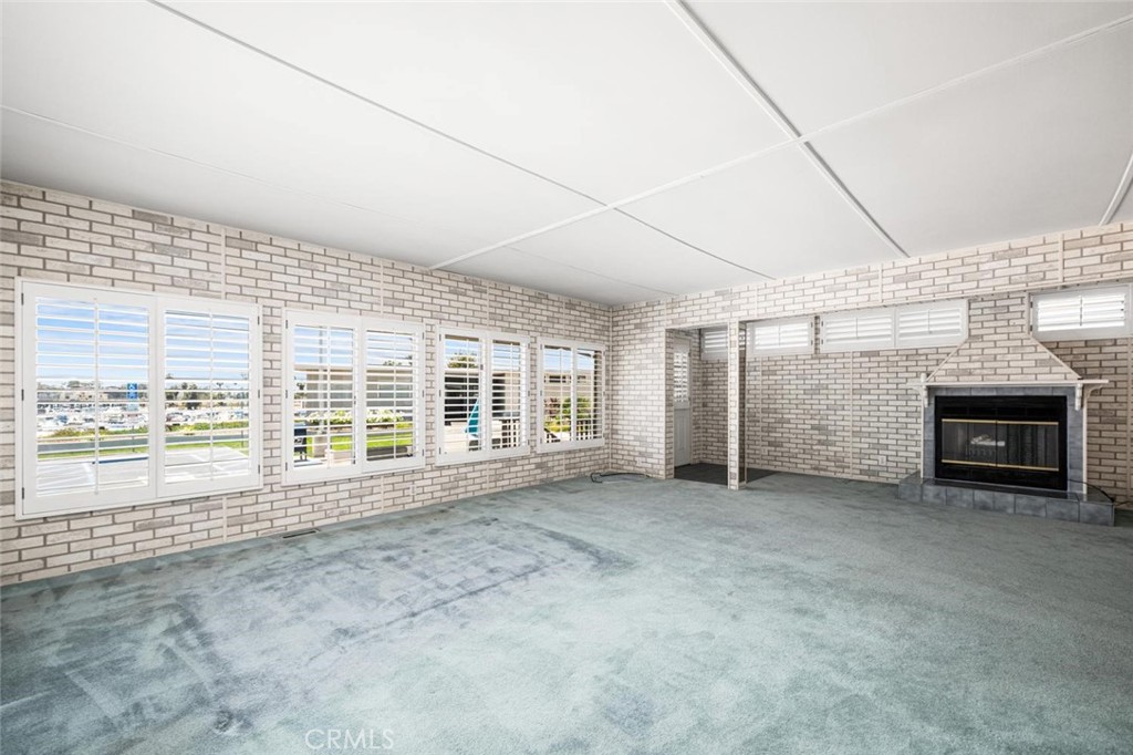 6231 E NARINA VIEW Drive 203