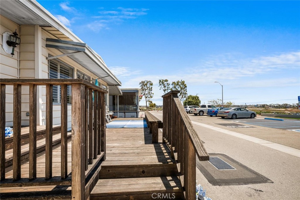 6231 E NARINA VIEW Drive 203
