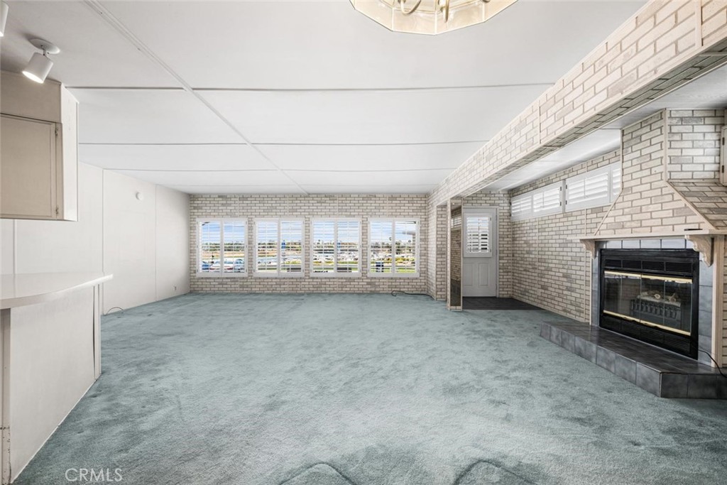 6231 E NARINA VIEW Drive 203