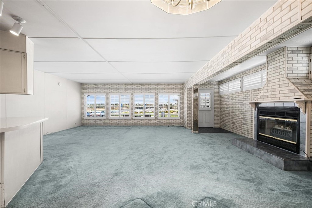6231 E NARINA VIEW Drive 203