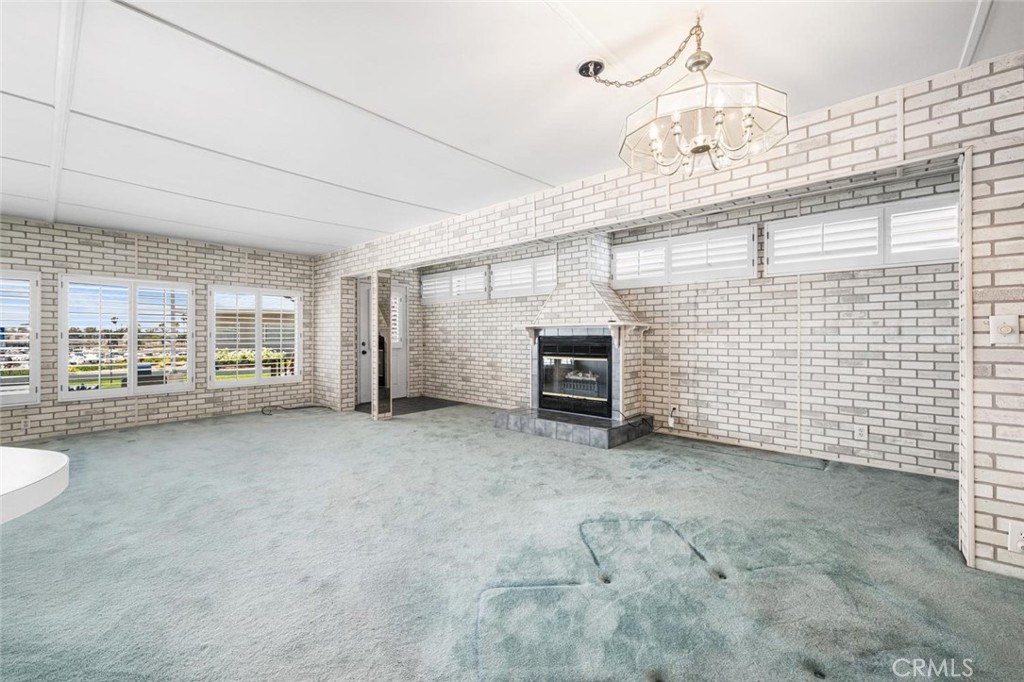 6231 E NARINA VIEW Drive 203
