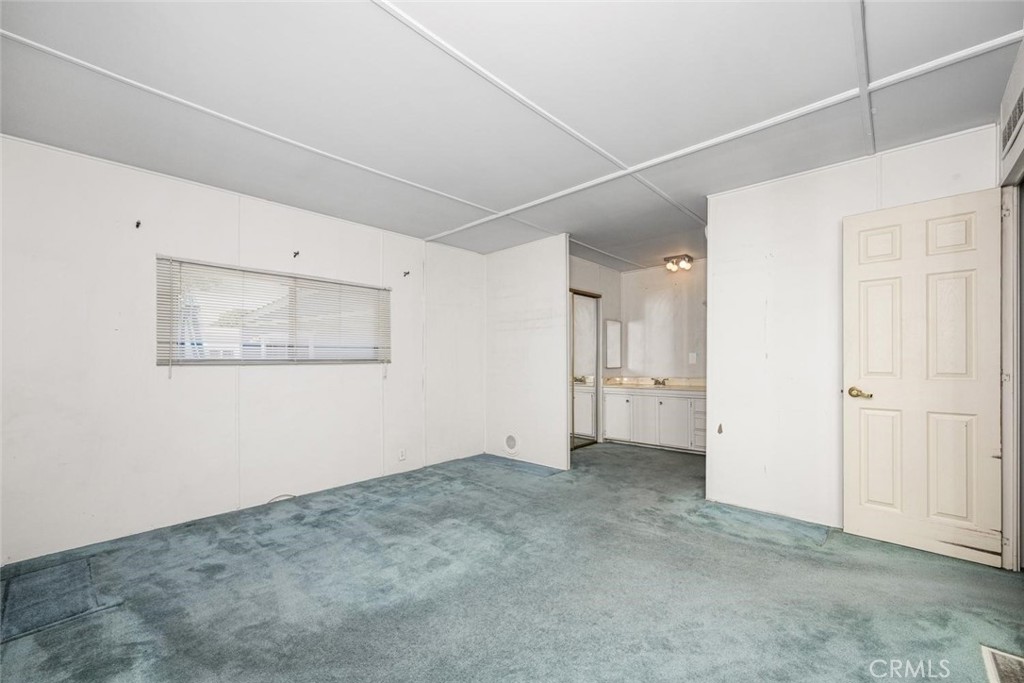 6231 E NARINA VIEW Drive 203