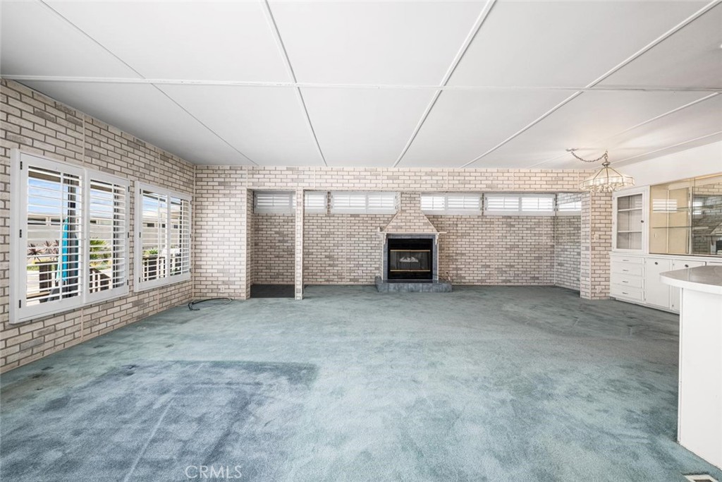 6231 E NARINA VIEW Drive 203
