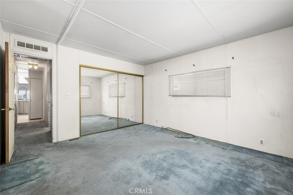 6231 E NARINA VIEW Drive 203