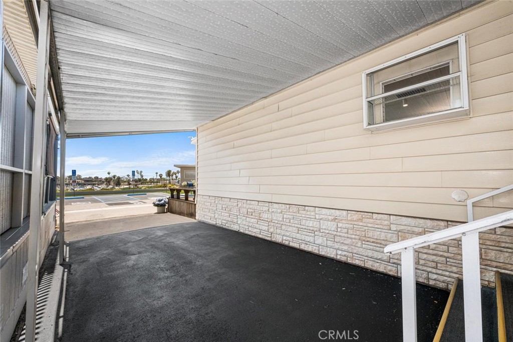 6231 E NARINA VIEW Drive 203