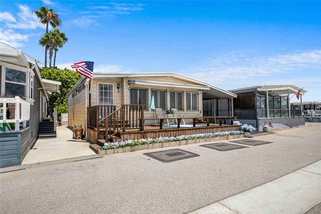 6231 E NARINA VIEW Drive 203