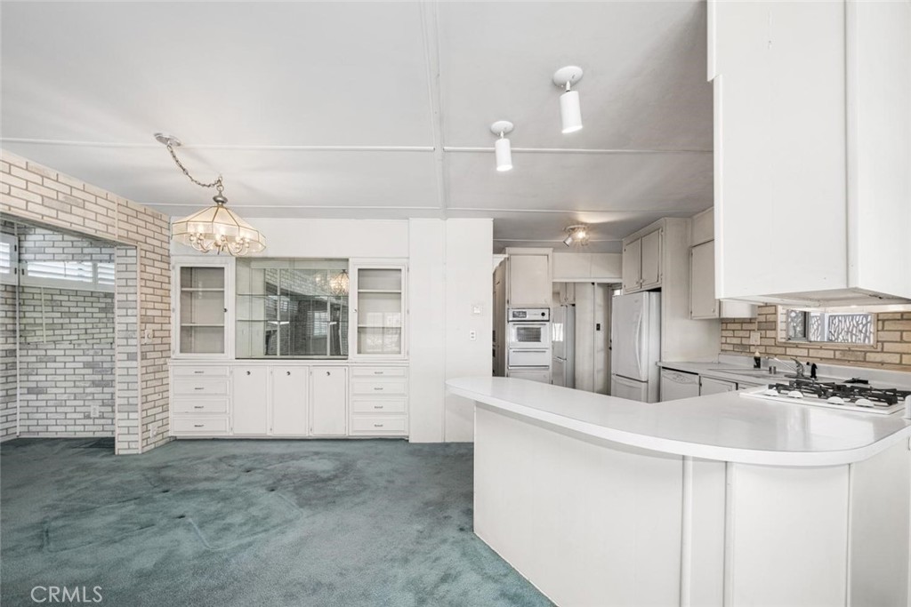 6231 E NARINA VIEW Drive 203