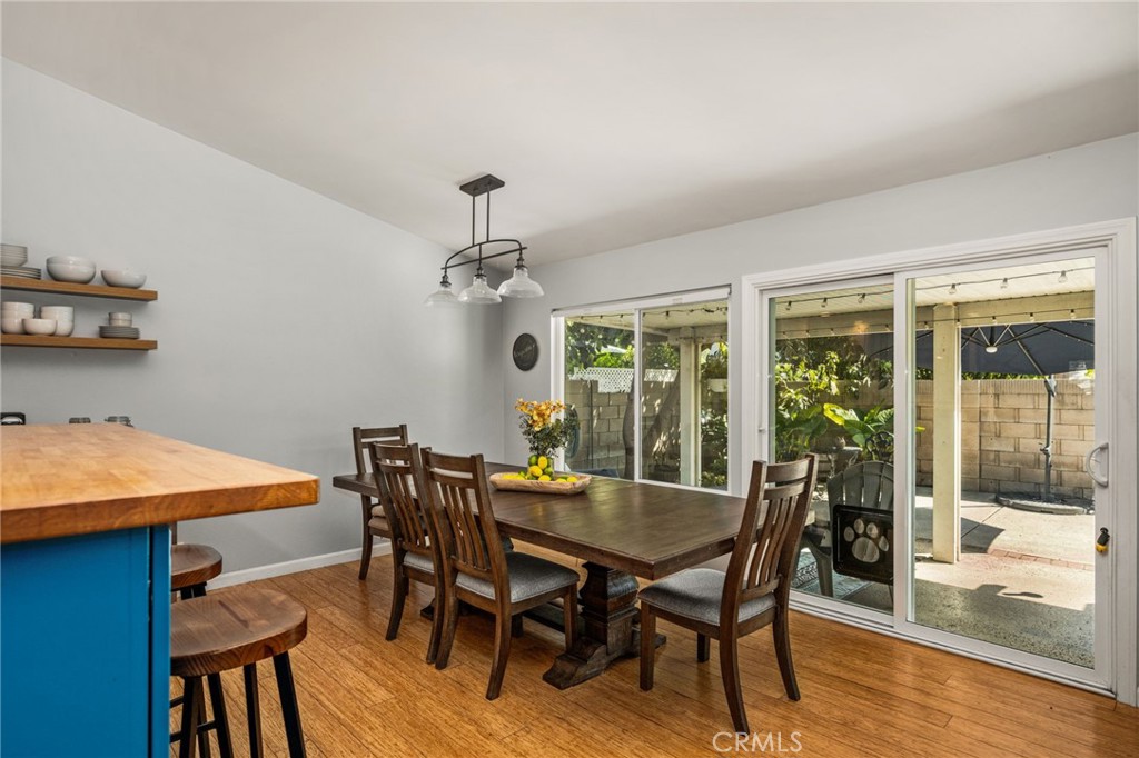 1231 N Dolores