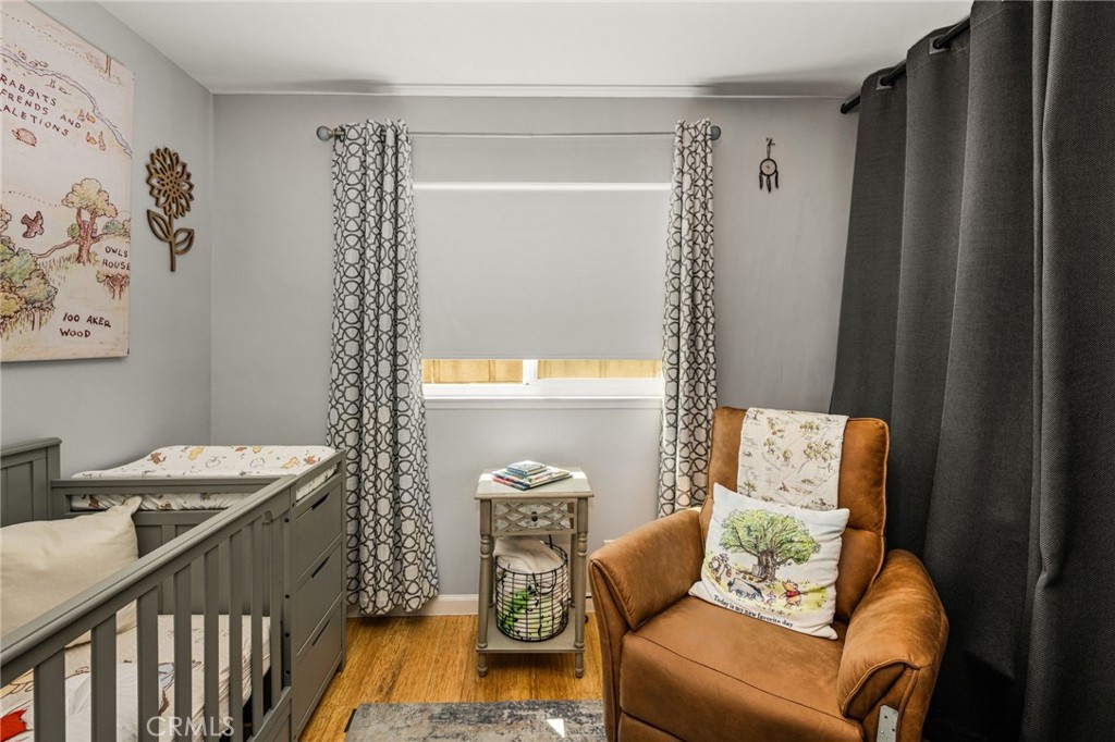 1231 N Dolores