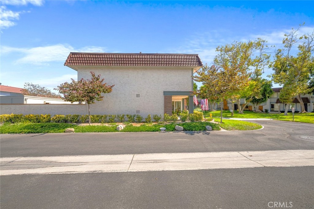 11313 Hart Way