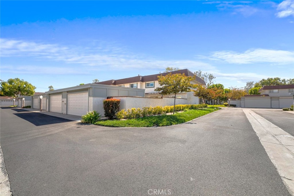 11313 Hart Way
