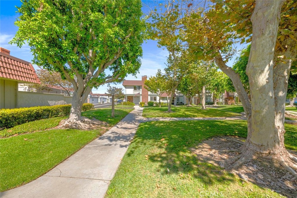 11313 Hart Way