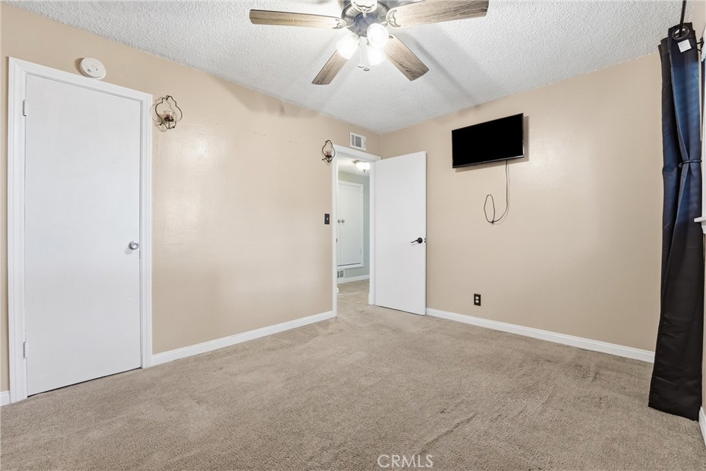 5976 Los Feliz Drive