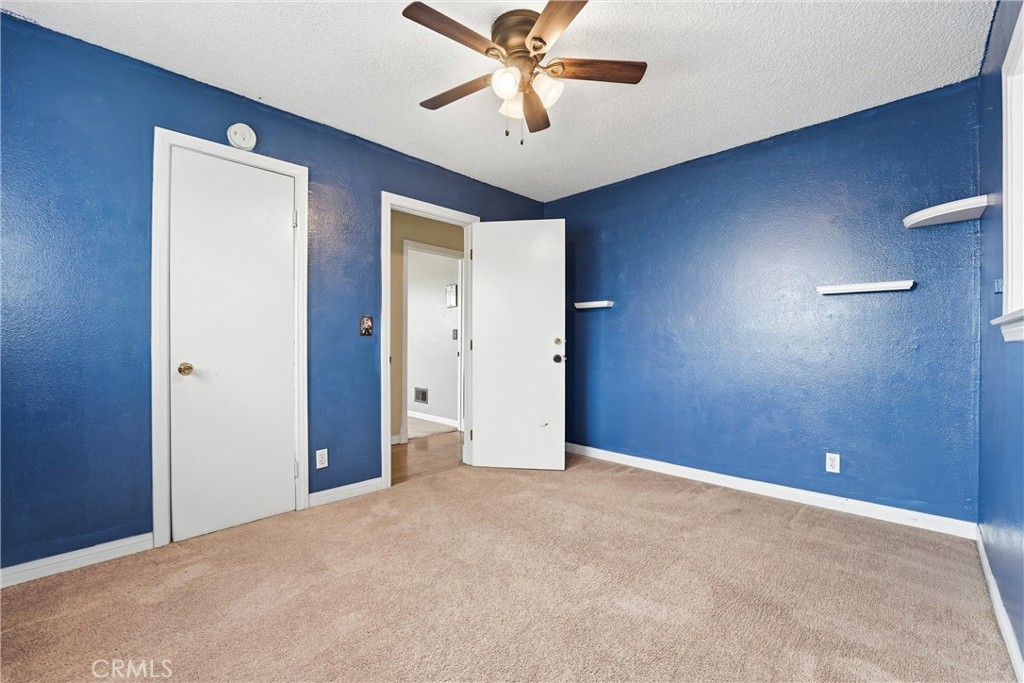 5976 Los Feliz Drive
