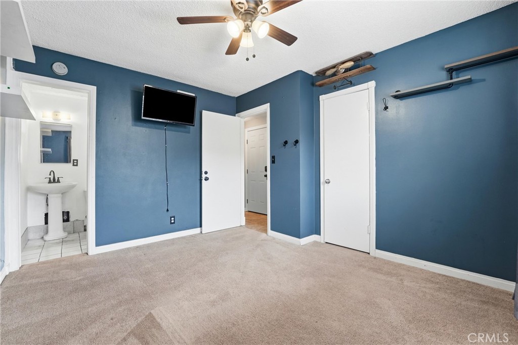 5976 Los Feliz Drive