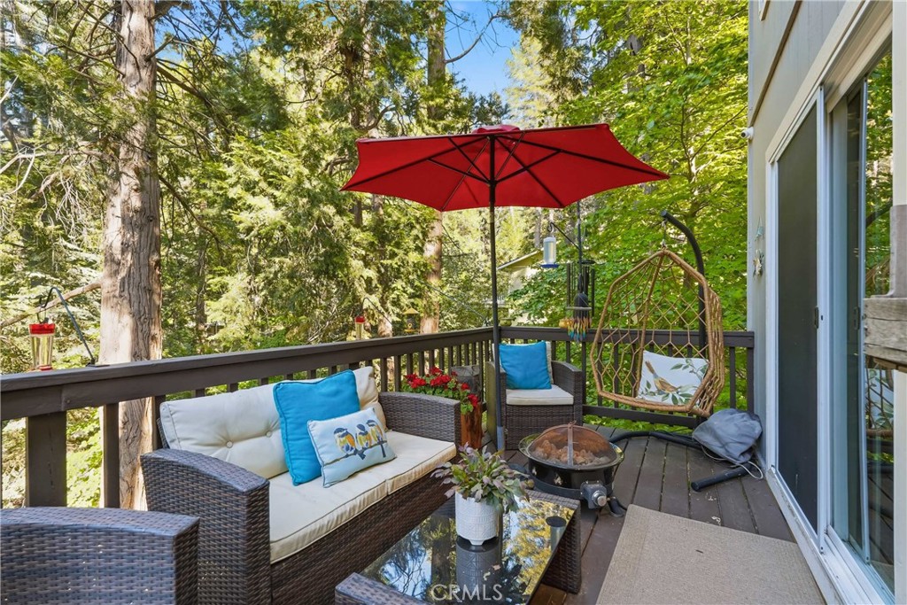 26216 Lake Forest