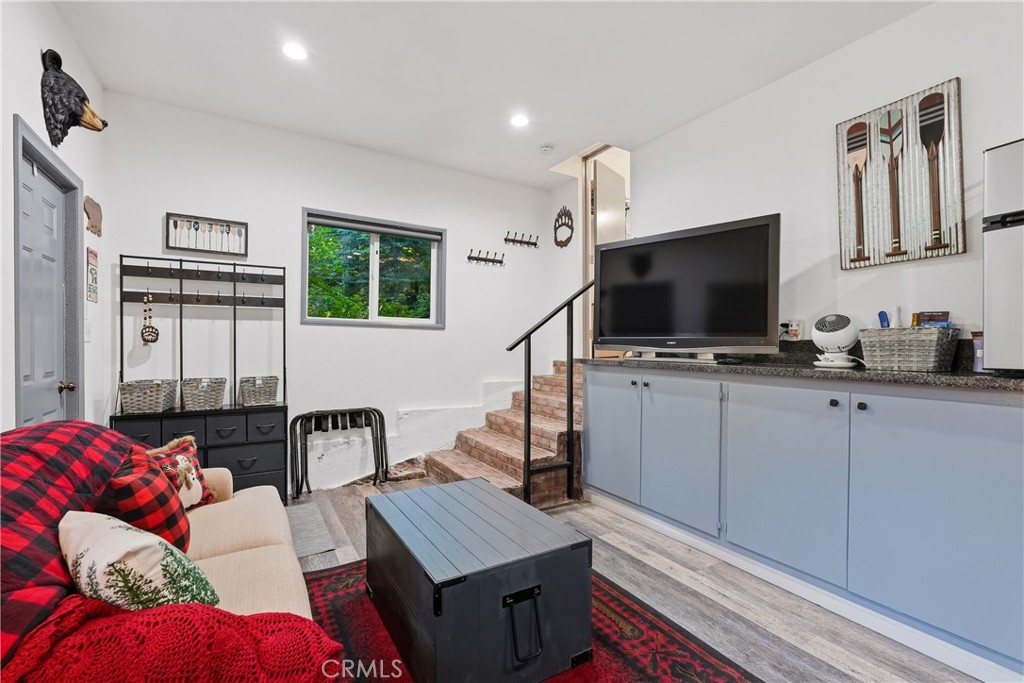 26216 Lake Forest