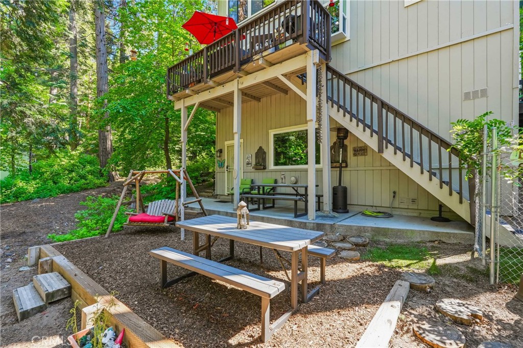 26216 Lake Forest