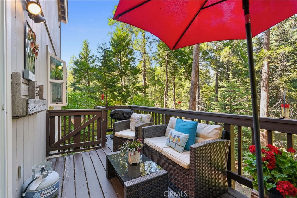26216 Lake Forest