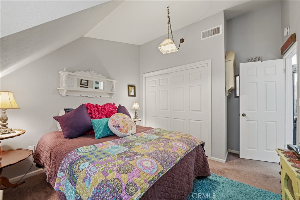 26216 Lake Forest