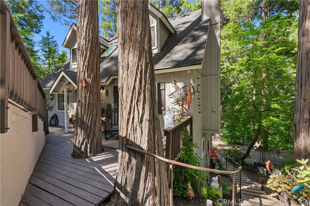 26216 Lake Forest