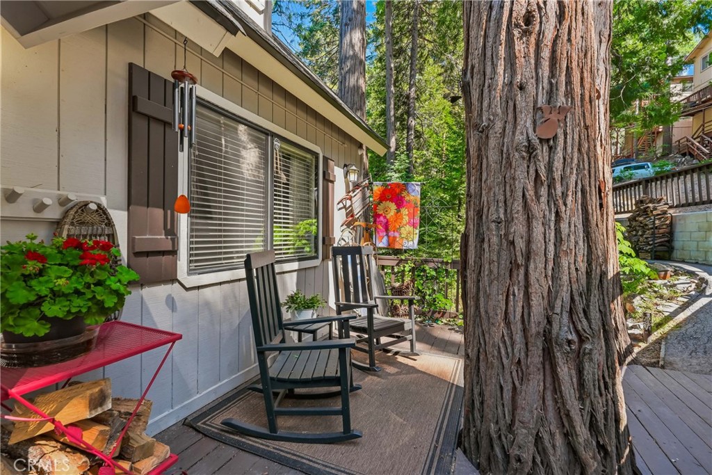 26216 Lake Forest