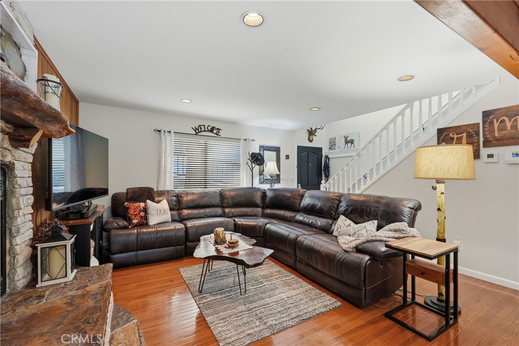 26216 Lake Forest