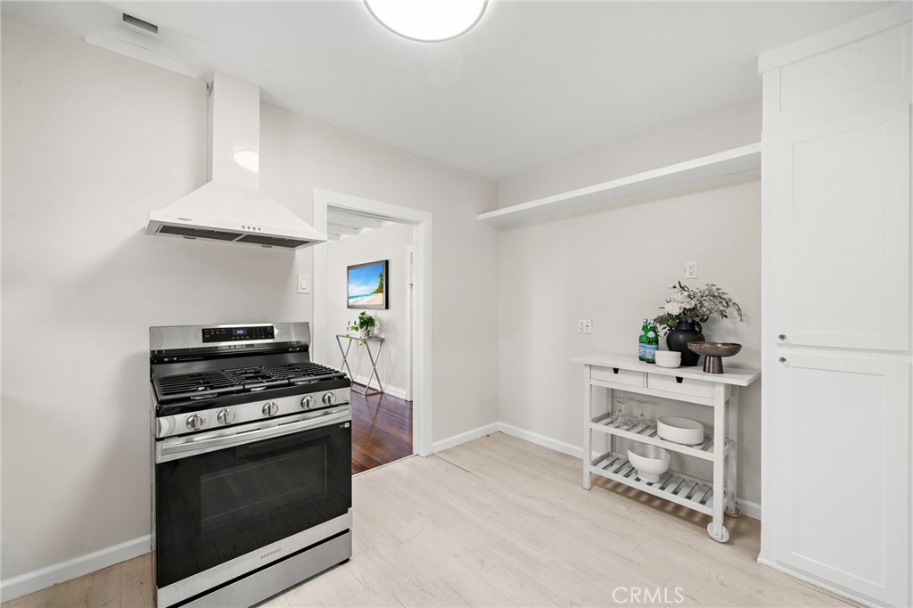 14632 Jackson