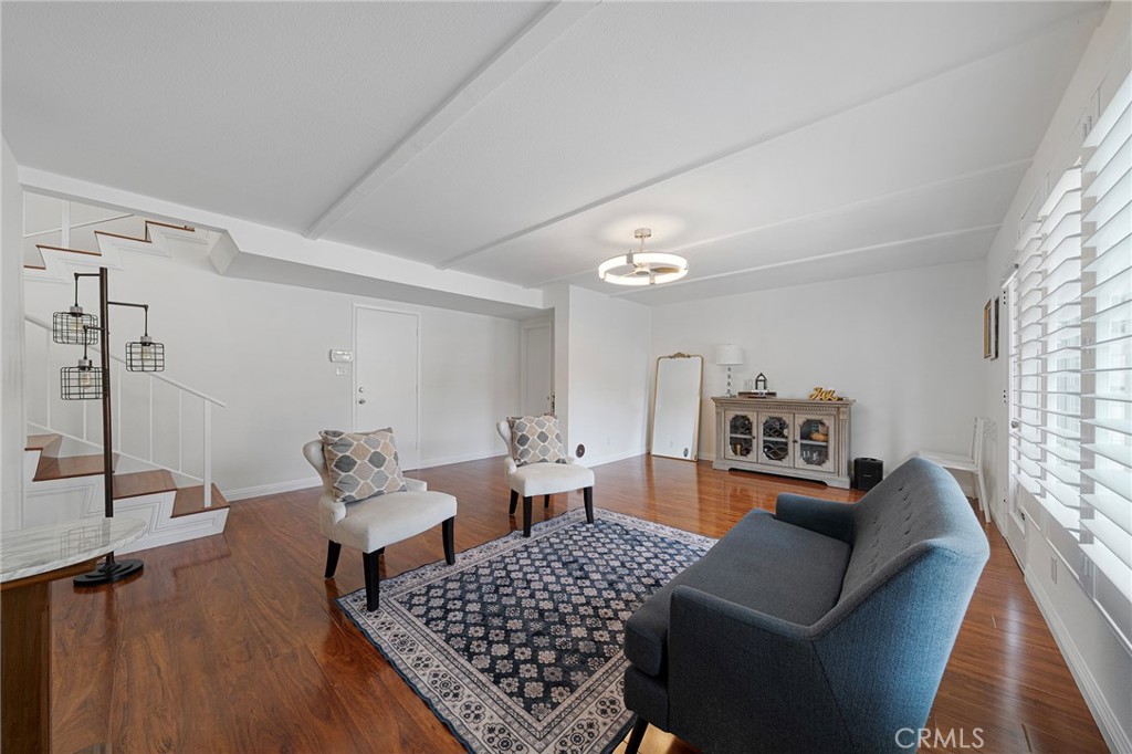 1305 Wickford