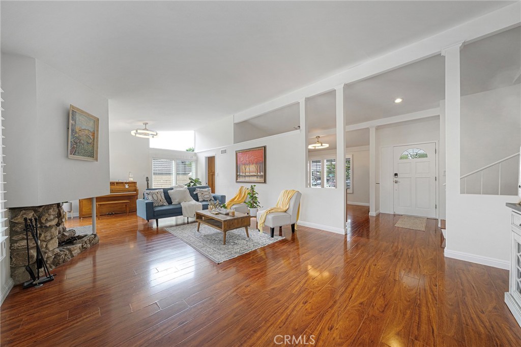 1305 Wickford