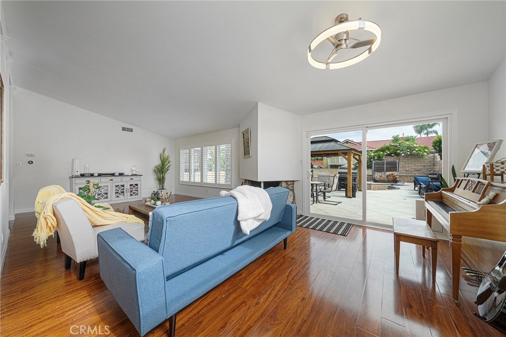 1305 Wickford