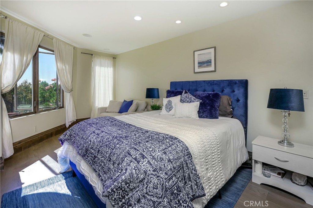 16186 PETERSON Drive