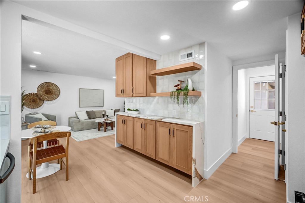 6604 Kameha Circle