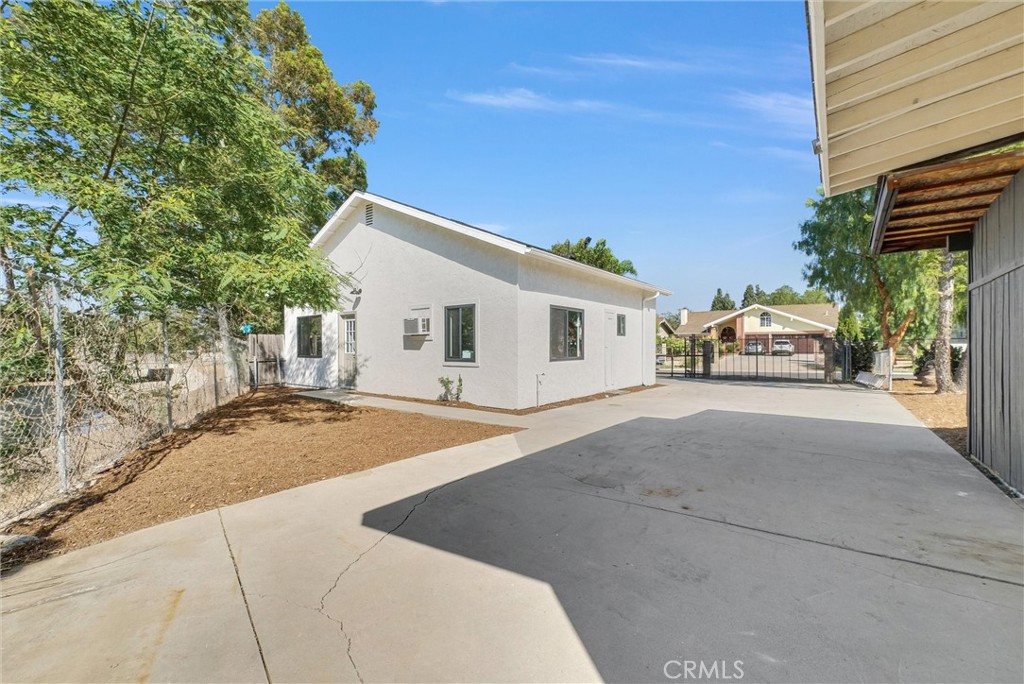 3361 Rocking RM Lane
