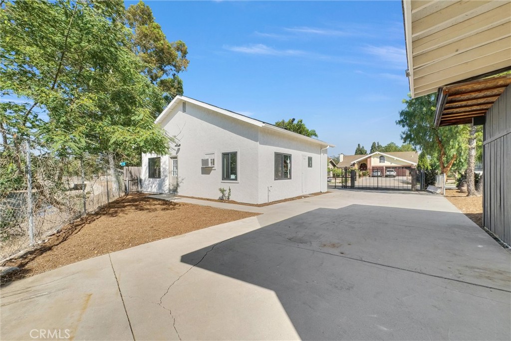 3361 Rocking RM Lane