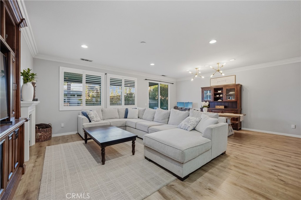 6704 Bull Thistle Court