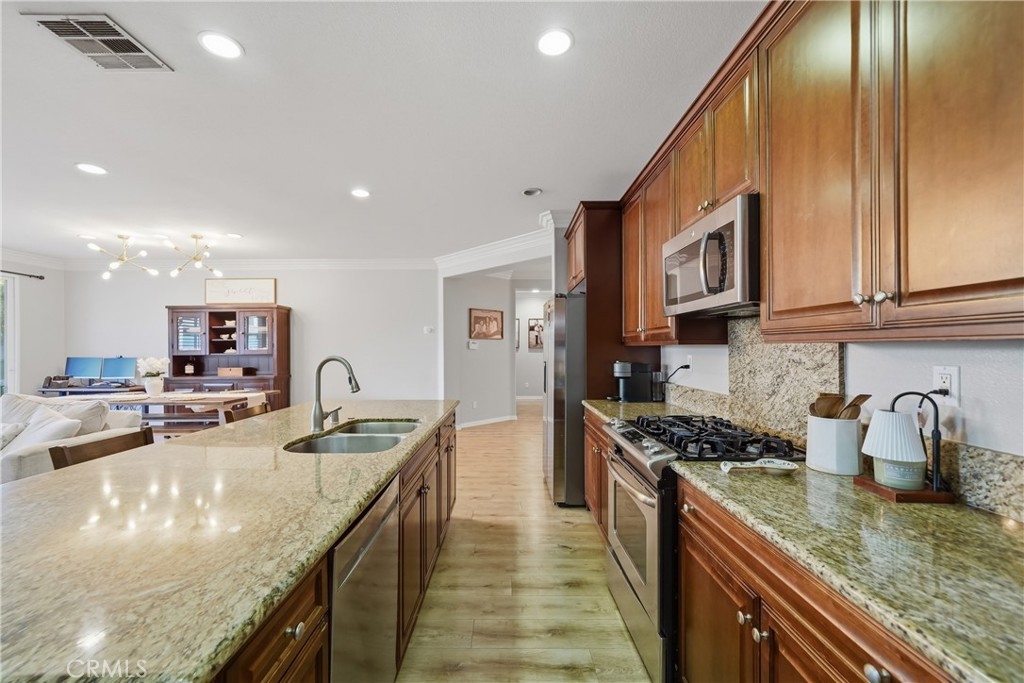 6704 Bull Thistle Court