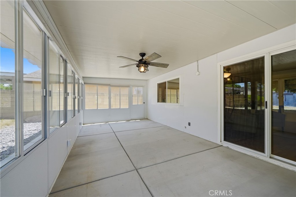 4605 E Silverleaf