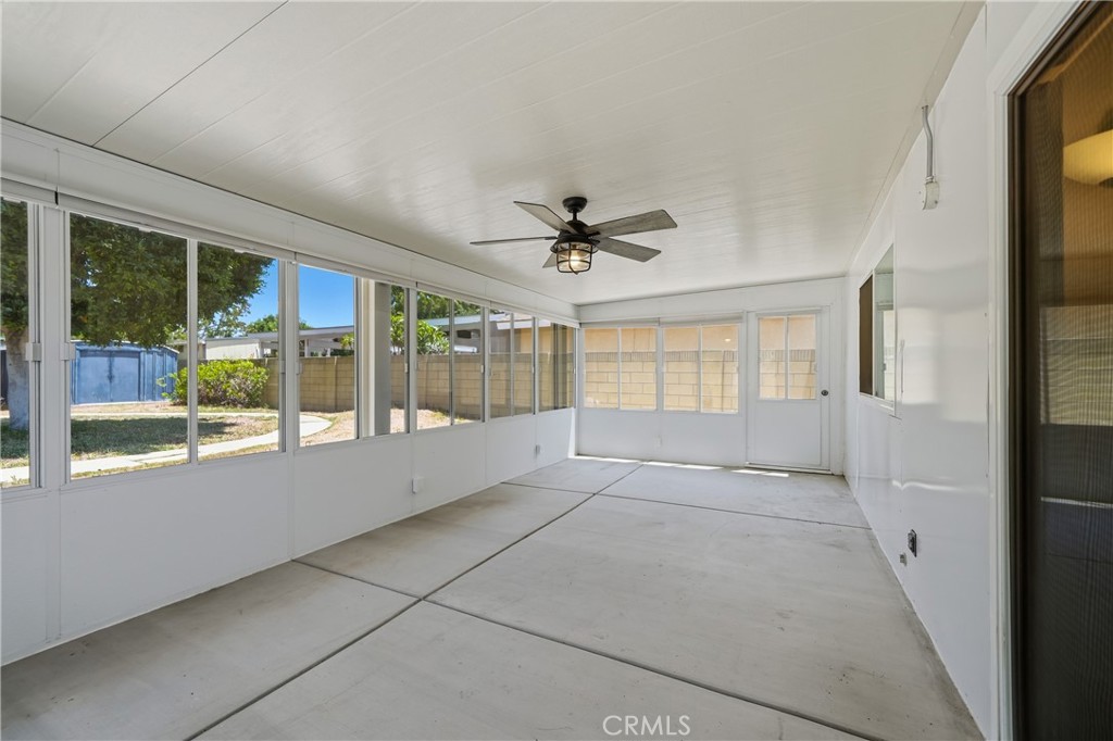 4605 E Silverleaf